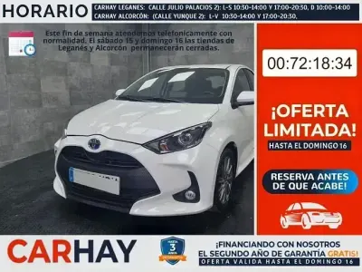 Usado Toyota Yaris Active 116 CV (85 kW) 2022 Blanco Utilitario