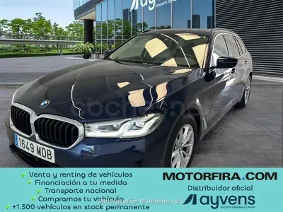 Usado BMW 520 Comfort Edition 190 CV (139 kW) 2022 Amarillo Familiar