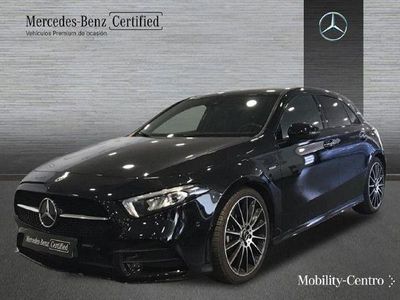 Usado Mercedes A180 AMG line 116 CV (85 kW) 2021 Negro cosmos Utilitario