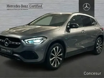 Usado Mercedes GLA180 136 CV (100 kW) 2022 Gris SUV