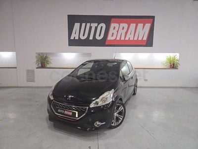 Używany Peugeot 208 GTi 200 KM (147 kW) 2013 Czarny Hatchback