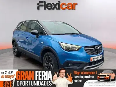 Usado Opel Crossland X Design Edition 110 HP (80 kW) 2019 Azul SUV