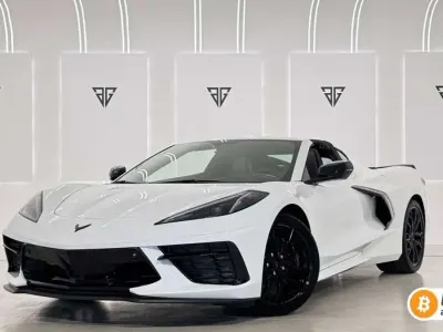 Usado Chevrolet Corvette Stingray 502 HP (369 kW) 2024 Branco Coupé