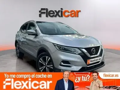 Usado Nissan Qashqai Acenta 140 CV (102 kW) 2018 Gris SUV