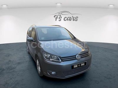 Gris / plata Usado 2010 VW Touran Advance Monovolumen | 10.490 € (Un poco caro)