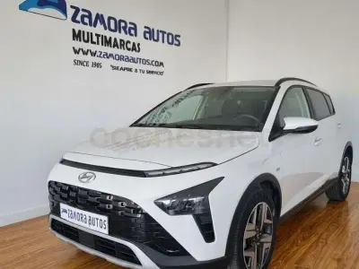 Usado Hyundai Bayon 100 CV (73 kW) 2021 Blanco SUV