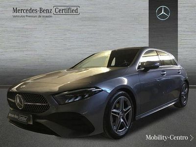 Usado Mercedes A180 AMG line 116 CV (85 kW) 2024 Gris montaña Utilitario