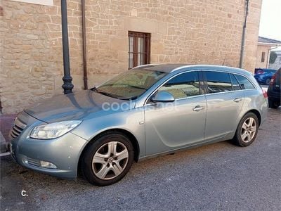 Gris / plata Usado 2013 Opel Insignia Selective Familiar | 3800 € (Buen precio)