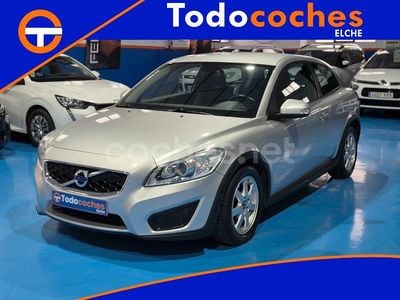 Gris / plata Usado 2011 Volvo C30 Momentum Utilitario | 7999 € (Precio justo)