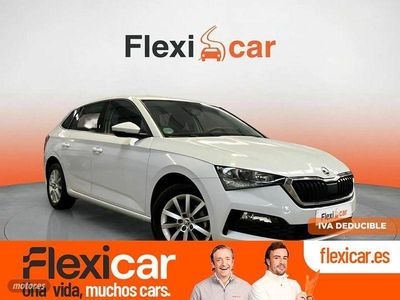 Usado Skoda Scala Ambition 110 CV (80 kW) 2021 Blanco Utilitario