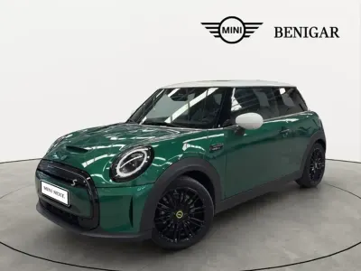 Usado Mini Cooper SE 135 kW (184 CV) 2022 Verde Utilitario