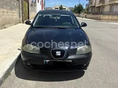 Usado Seat Ibiza 110 CV (80 kW) 2003 Negro Utilitario