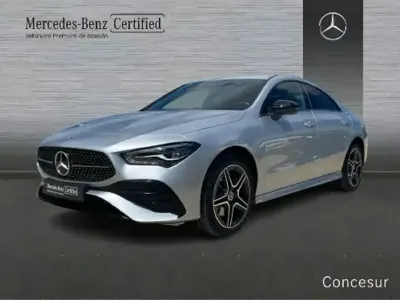 Usado Mercedes CLA250e 218 CV (160 kW) 2025 Plata Coupe