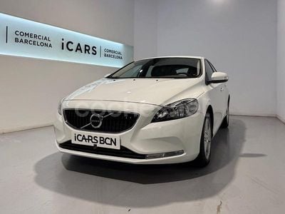 Blanco Usado 2017 Volvo V40 Inscription Berlina | 14.990 € (Buen precio)
