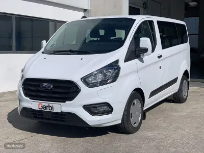 Usado Ford Tourneo Custom Trend 125 CV (91 kW) 2021 Blanco Van