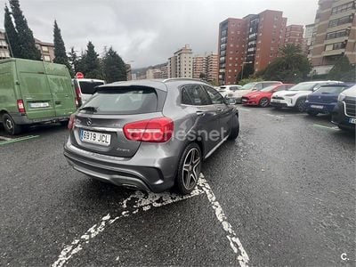 Gris / plata Usado 2015 Mercedes GLA220 AMG line SUV | 16.900 € (Precio justo)