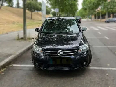Usado VW Golf Plus Cross Sportline 150 CV (110 kW) 2005 Negro Berlina