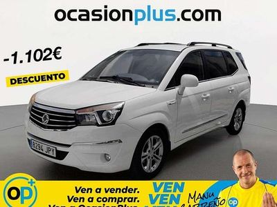 Usado Ssangyong (KGM) Rodius Limited 178 CV (130 kW) 2016 Blanco Monovolumen