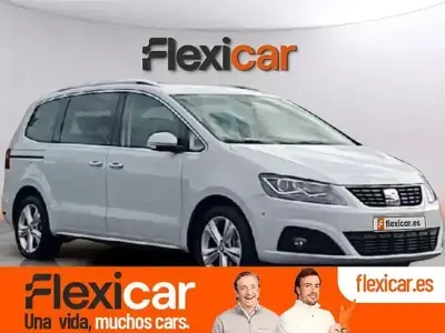 Usado Seat Alhambra 150 CV (110 kW) 2022 Gris Monovolumen