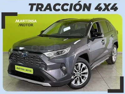 Usado Toyota RAV4 Hybrid Luxury 222 CV (163 kW) 2022 Gris / plata SUV