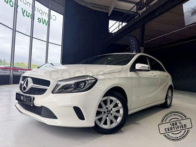 Usado Mercedes A180 109 CV (80 kW) 2017 Blanco Berlina