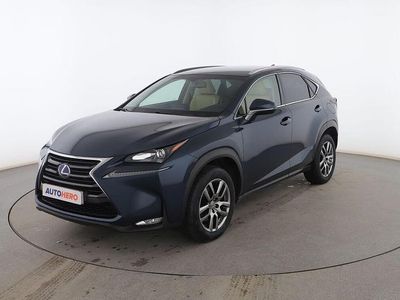 Azul Usado 2015 Lexus NX300h E-FOUR Executive Line SUV | 19.899 €