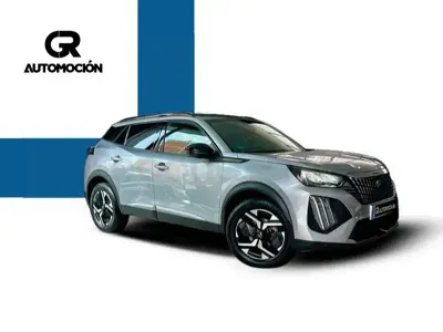 Usado Peugeot 2008 Allure 130 CV (95 kW) 2024 Gris / plata SUV