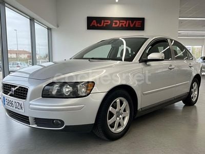 Volvo S40