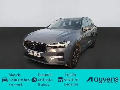 Käytetty Volvo XC60 Momentum 197 HP (144 kW) 2022 Harmaa Katumaasturi