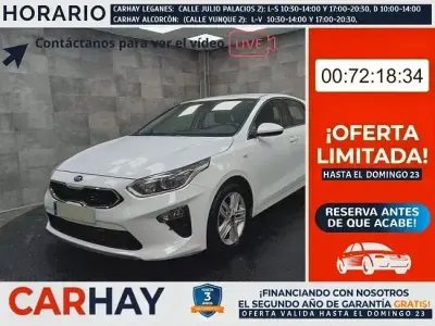 Usado Kia Ceed 120 CV (88 kW) 2021 Blanco Utilitario