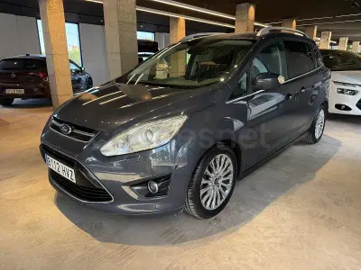 Usado Ford Grand C-Max Titanium 140 CV (102 kW) 2014 Gris / plata Monovolumen
