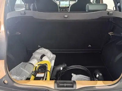 Nuevo Dacia Spring Extreme 47 kW (65 CV) 2025 Gris Utilitario
