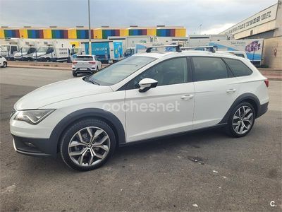 Blanco Usado 2017 Seat Leon ST 4Drive Familiar | 20.100 € (Caro)
