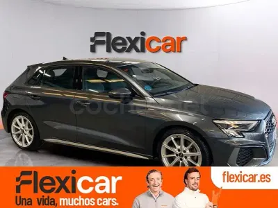 Usado Audi A3 150 CV (110 kW) 2021 Gris / plata Berlina