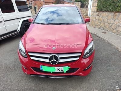 Mercedes B200