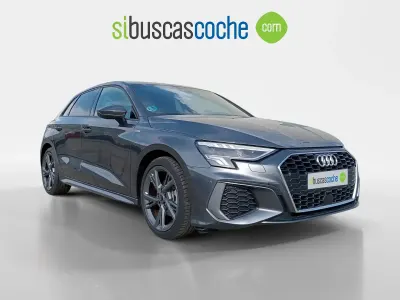 Usado Audi A3 150 CV (110 kW) 2023 Gris/plata Berlina