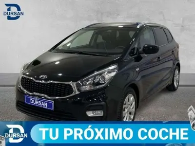 Usado Kia Carens 136 CV (100 kW) 2018 Negro Monovolumen