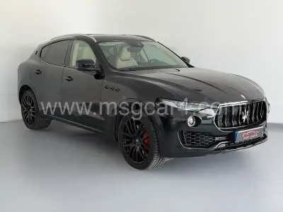 Usado Maserati Levante 430 CV (316 kW) 2017 Negro SUV