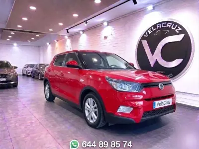Usado SsangYong Tivoli Limited 128 CV (94 kW) 2015 SUV