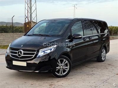 Negro Usado 2017 Mercedes V220 Avantgarde Monovolumen | 28.950 €