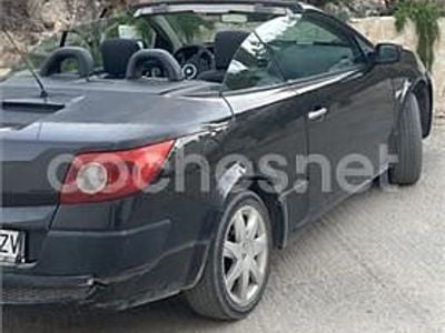 Usado Renault Mégane Cabriolet Extreme 130 CV (95 kW) 2008 Negro Descapotable