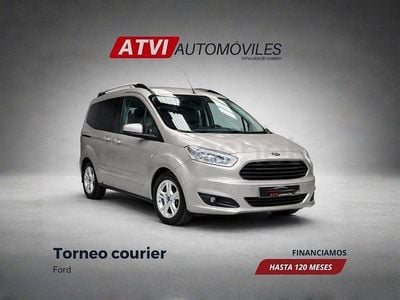 Usado Ford Tourneo Courier Trend 100 CV (73 kW) 2016 Beige Monovolumen