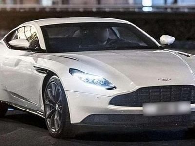 Blanco Usado 2018 Aston Martin DB11 Coupe | 128.900 €