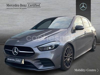 Mountaingrau met. Usado 2021 Mercedes B180 AMG line Monovolumen | 26.500 € (Un poco caro)