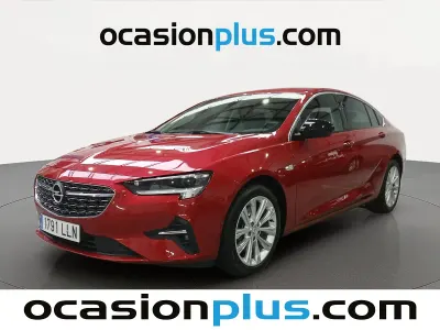 Używany Opel Insignia Business Elegance 122 KM (89 kW) 2020 Czerwony Sedan/Limuzyna