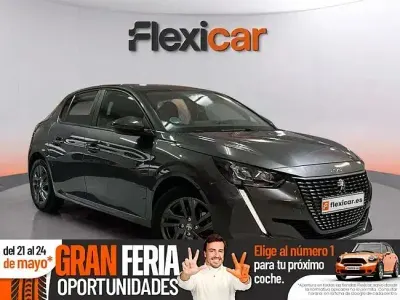 Usado Peugeot 208 Style 100 CV (73 kW) 2021 Gris Utilitario