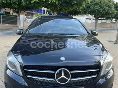 Usado Mercedes A220 AMG line 170 CV (125 kW) 2015 Negro Berlina