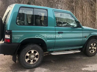 Usado Mitsubishi Montero 125 CV (91 kW) 1999 Verde SUV