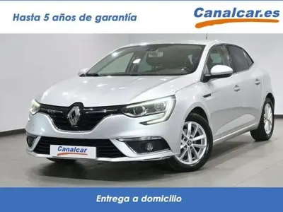 Usado Renault Mégane IV 101 CV (74 kW) 2018 Gris Berlina
