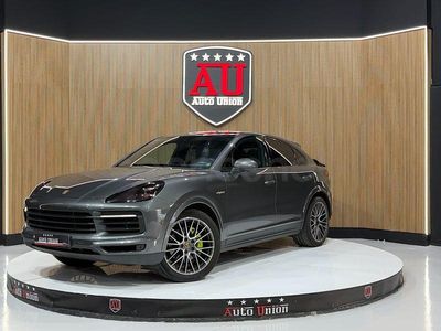 Usado Porsche Cayenne 462 CV (339 kW) 2021 Gris / plata SUV